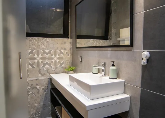 Style And Shine Sunrise شقة